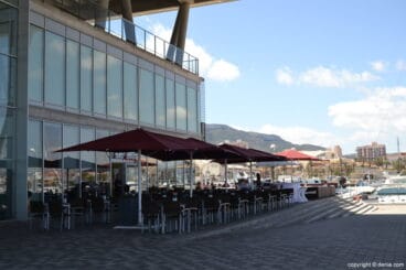 Exteriores de la Estación marítima de Dénia