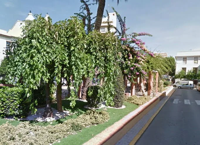 Lateral de la Glorieta de Dénia