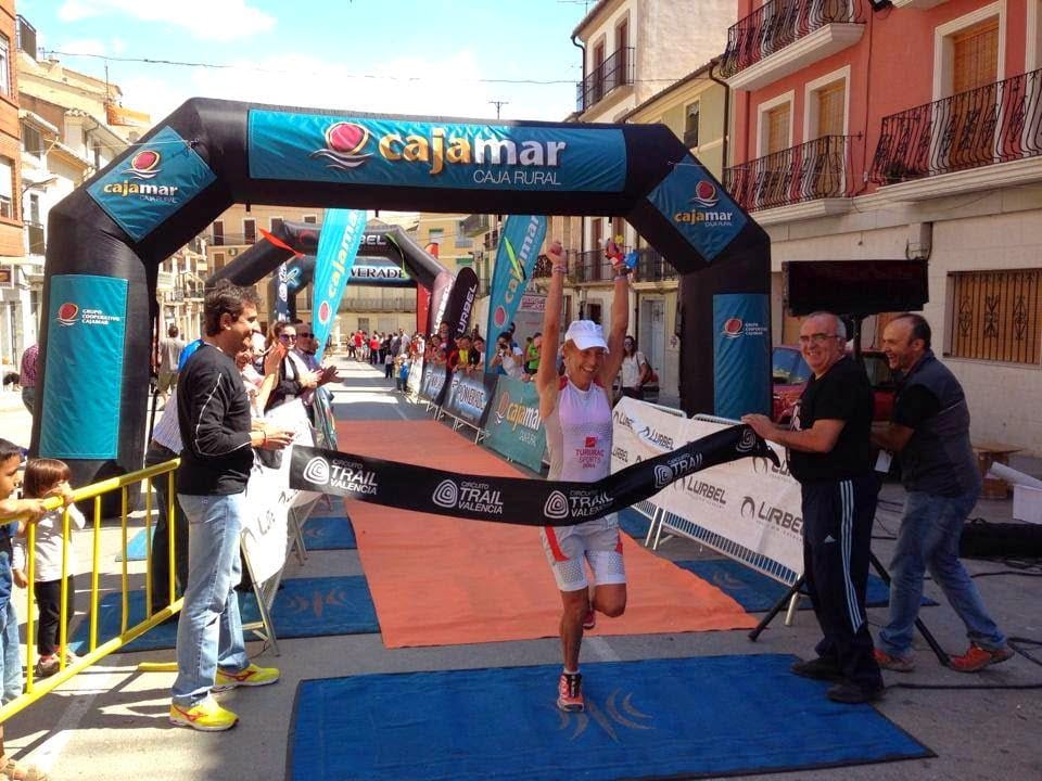 Patricia López llegando a meta