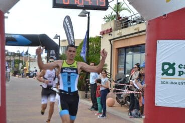 Rodrigo Camino entrando en meta