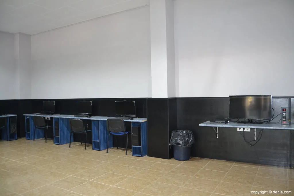 Zona de juegos de Cyber arena Games