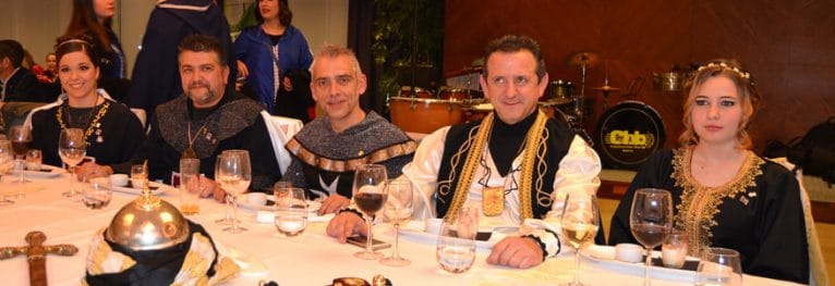 Captanes y abanderadas 2016