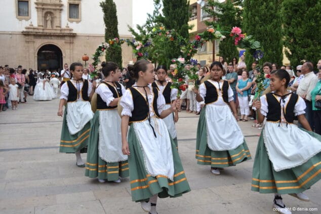 06 Bailes del Corpus Arcos florales
