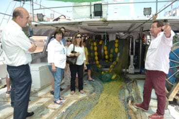 Visita al barco Mediterranium