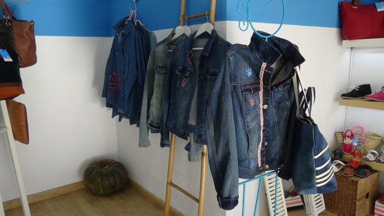 En busca de una divertida chaqueta vaquera con D Ses Illes