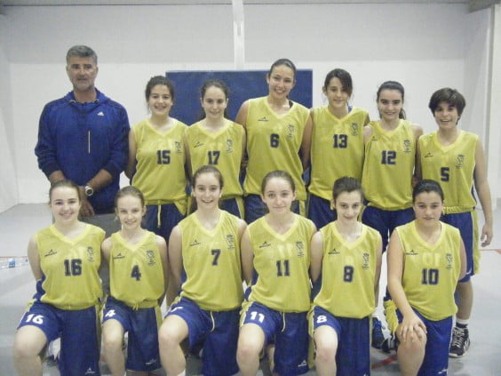 Infantil Femenino  de la Escuela Municipal de baloncesto de Dénia