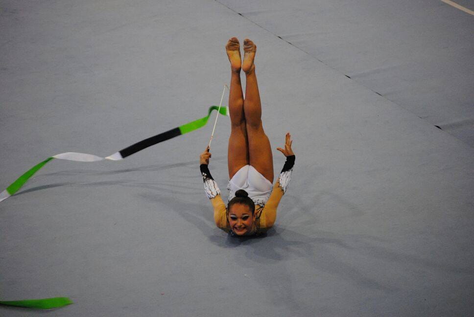 Laura Crespo con el aparato de cinta