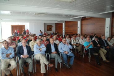 Público de la campaña de seguridad marítima