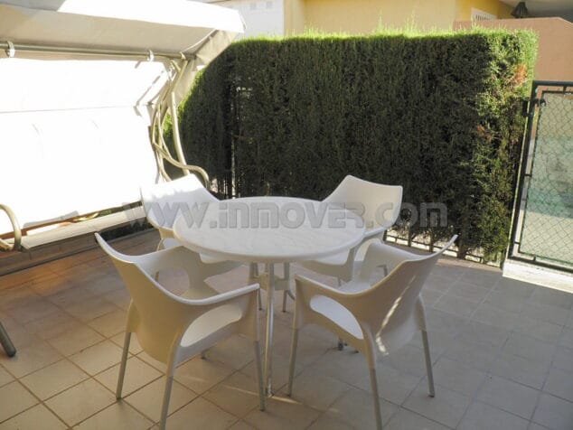 Oportunidad: adosado dúplex por 105.000€ con 2 habitaciones, 2 baños y parcela privada 3 Terraza adosado en la Playa Inmover