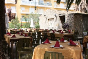 Terraza del Mesón Asador Gallego