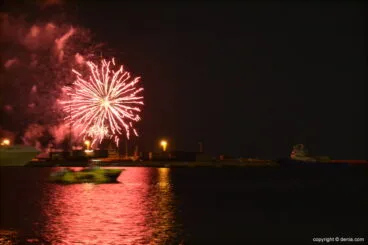 Fuegos artificiales en las fiestas de Dénia