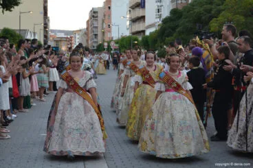 Llegada a la calle La Vía
