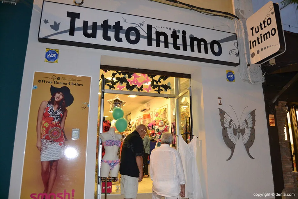 Tutto Intimo en la Noche Abierta