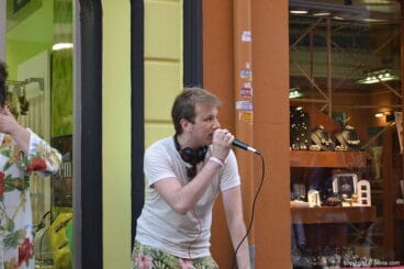 Desfile de moda en la Noche Abierta