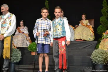 Premios de las cucañas en el Día del Fallero