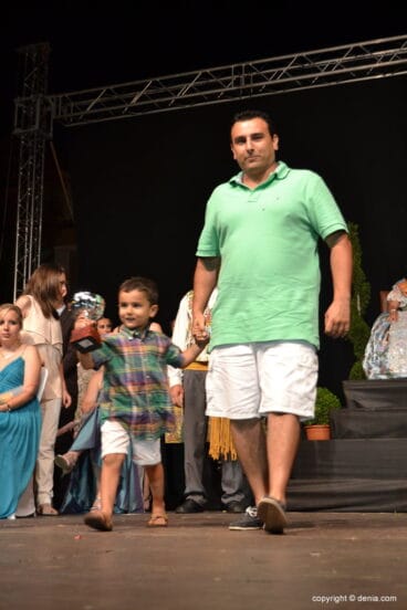 Premios de las cucañas en el Día del Fallero