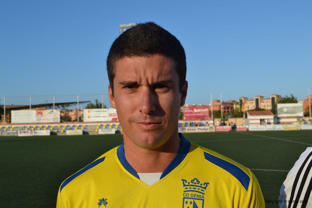 Armando Lemos no vestirá los colores del CD. Dénia