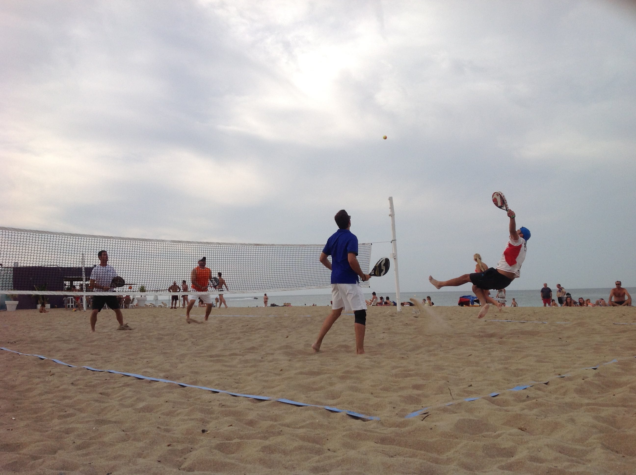 El Beach Tenis es un deporte en pleno auge