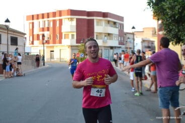 Carlos Balaguer contento en meta