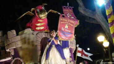 Carroza Falla Baix la Mar Infantil