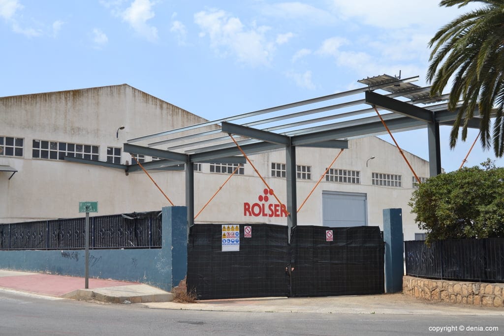 Construcción de una gasolinera en Dénia