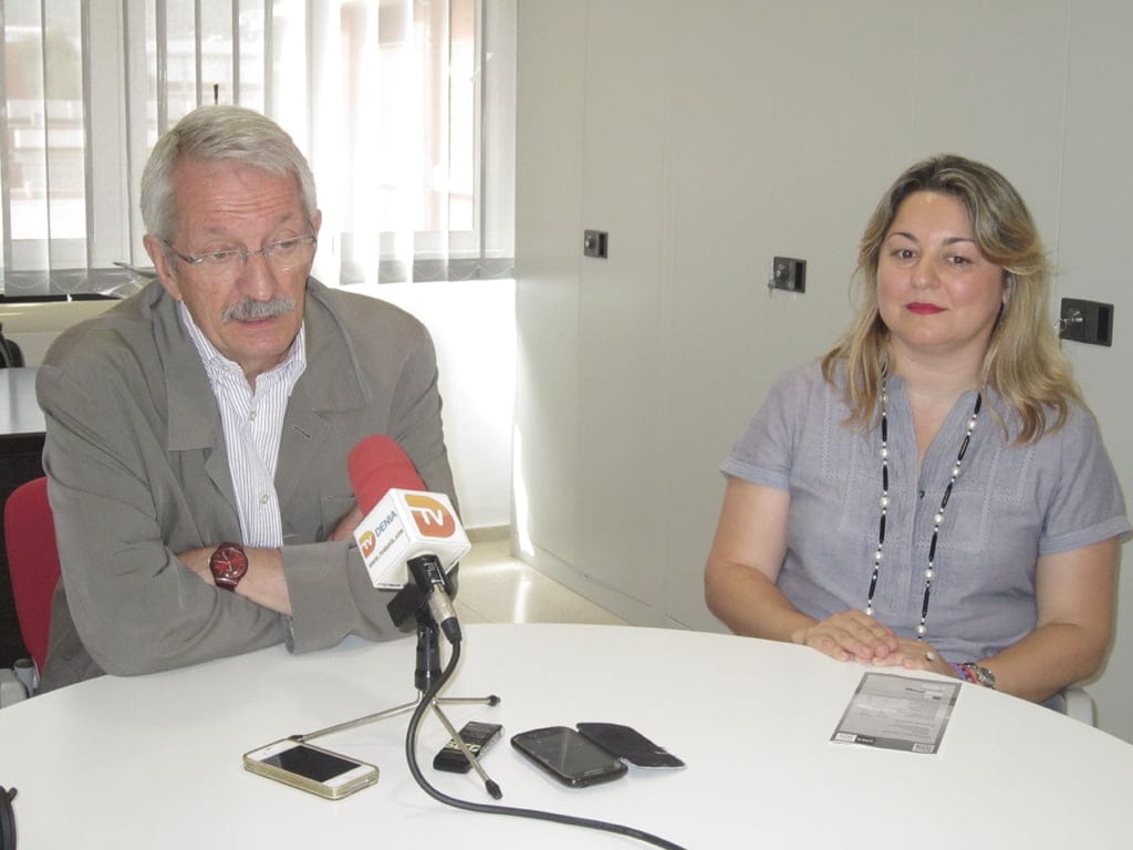 El Rector de la UNED con Raquel Martí
