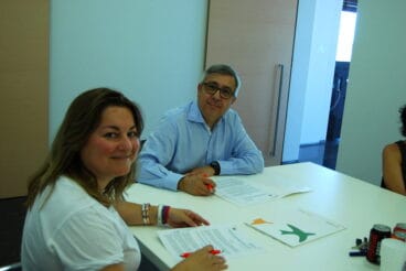 Firma del convenio entre la UNED y Marina Salud