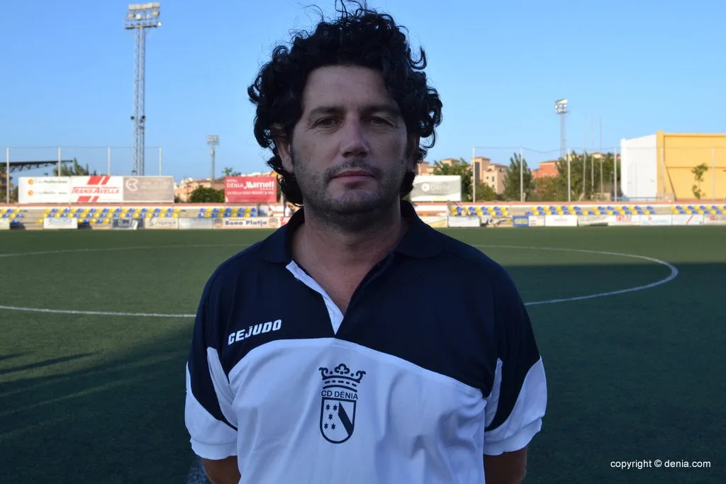 El CD. Dénia refuerza su delantera con la llegada de Auriña 1 Jesus Moratal contento con la llegada de Auriña