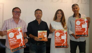 Noche abierta agosto