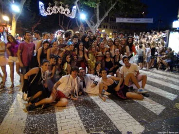 Quintos 2014 Desfile de Carrozas