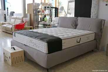 Cama matrimonio Housit