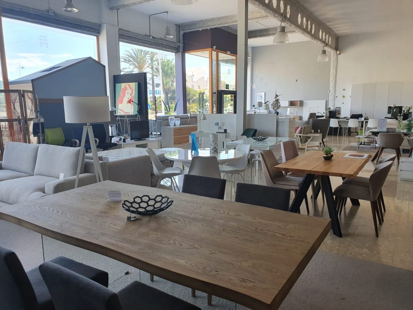 Mesas en Dénia - Housit