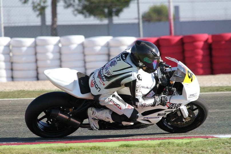 Alex Sirerol preparado para sobrepasar el ecuador de la temporada 1 Alex Sirerol negociando una curva