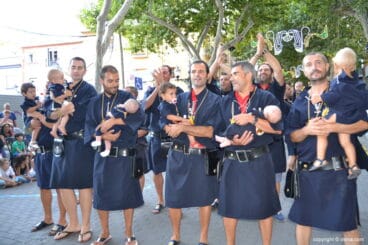 Desfile Infantil – Deniers