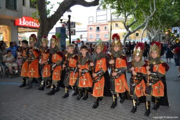 Desfile Infantil – Deniers