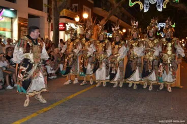 Desfile de gala Dénia 2014 – Mayorales de Sant Roc