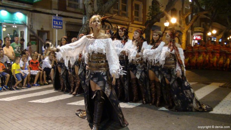 Desfile de gala Dénia 2014 - Filà Piratas Berberiscas