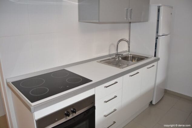 Alquilar loft en Beniarbeig cocina