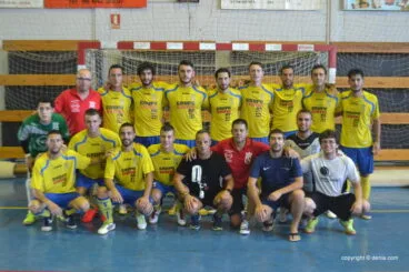 Auto Dénia Motor ante el Levante UD