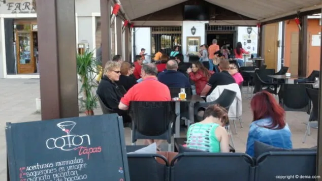 En Dénia Cotton Lounge Bar 700x393