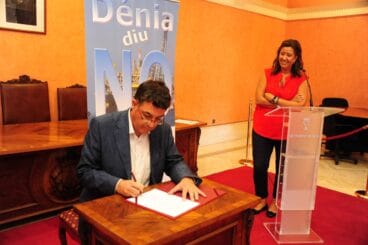 Enric Morera DiuNo a los sondeos petrolíferos