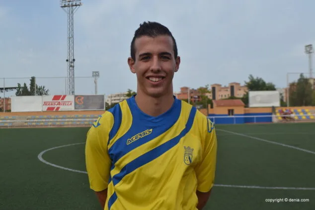 El CD. Dénia presentó a su plantilla para la temporada 2014-15 10 Paco Gazquez
