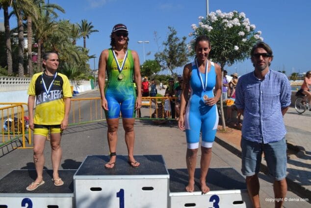 Jesús Gomar fue el vencedor del I Acuatlón de Dénia 13 Rosa Mansilla Mireia Balanza y Olivia García