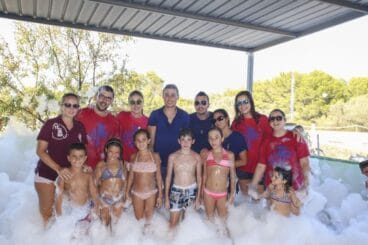 Segunda fiesta de la espuma en la Falla Baix la Mar