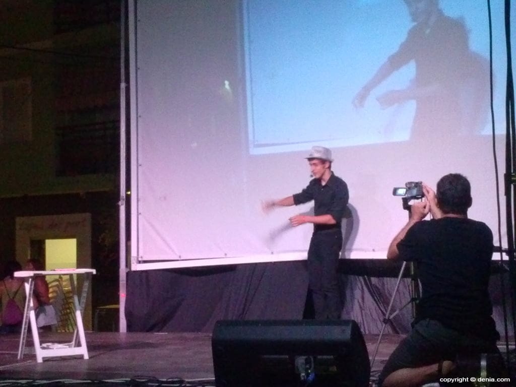 Óscar Lasarte Magia Flexió Verbal