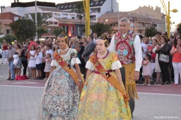 Presentación Falleras Mayores Dénia 2015 – Llegada de las cortes de honor
