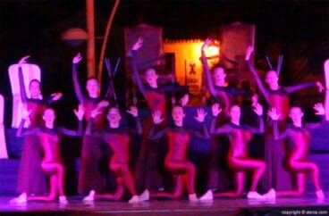 Presentación Falleras Mayores Dénia 2015 – Ballet Pas de Quatre