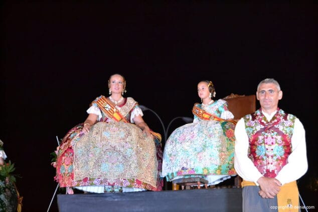 28 Presentación Falleras Mayores Dénia 2015 Falleras Mayores de Dénia