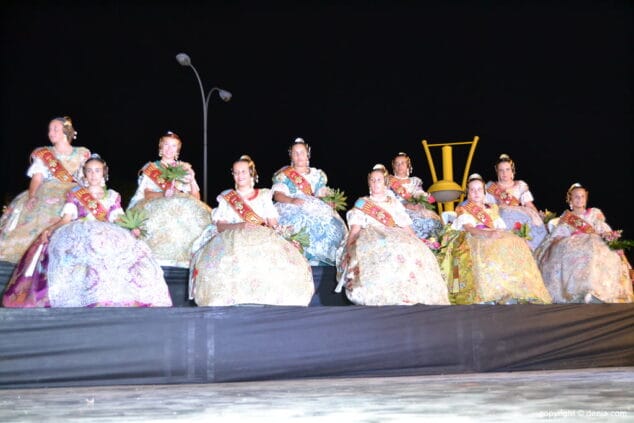 31 Presentación Falleras Mayores Dénia 2015 Corte de honor infantil