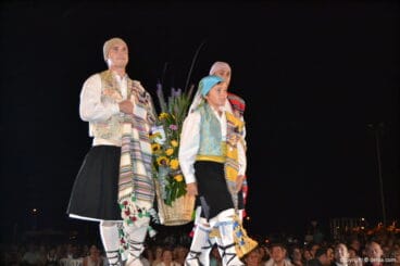 Presentación Falleras Mayores Dénia 2015 – Pleitesía de la Falla Port Rotes